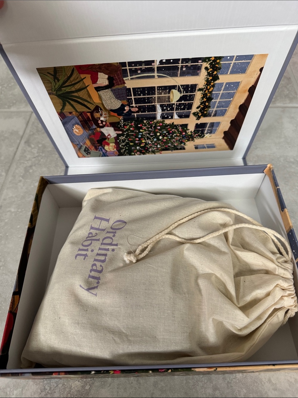 Ordinary Habit "Christmas in the City" 1000-Piece Puzzle - Lavender Box - Picture 2 of 2